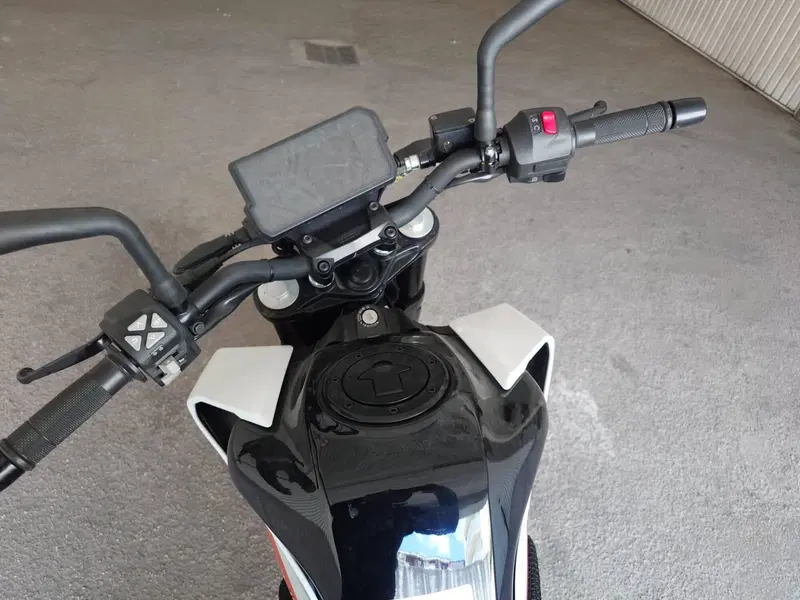KTM 390 Duke (2021 - 23) (2)