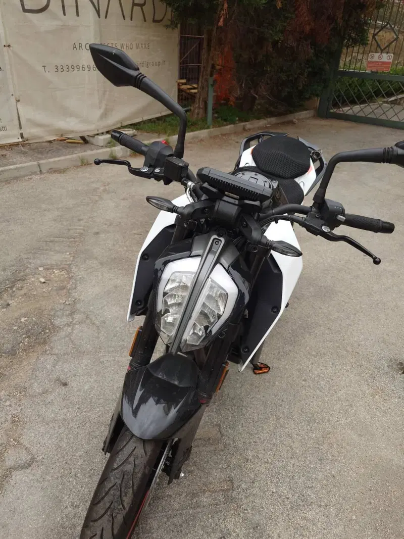 KTM 390 Duke (2021 - 23) (3)