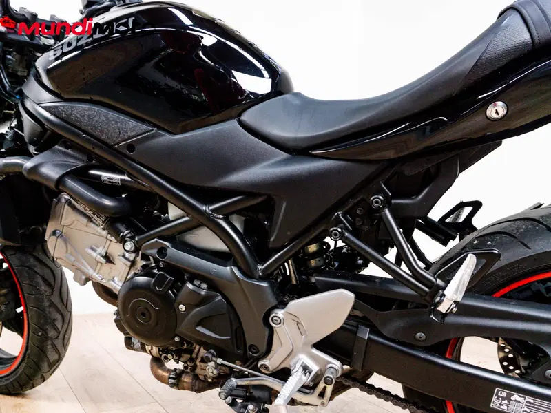 Suzuki SV 650 (2006 - 11) (8)