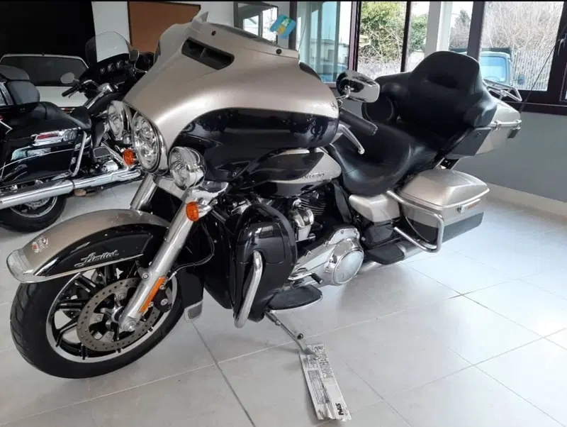 Harley-Davidson 107 Electra Glide Ultra Limited (2017 - 18) - FLHTK