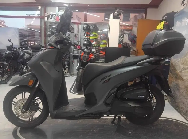 Honda SH 350i Sport (2025 - 26) (2)