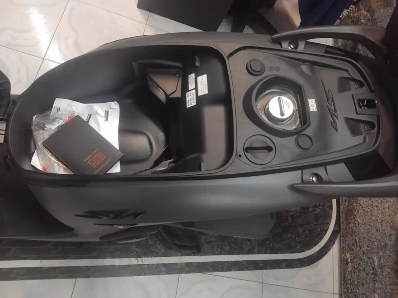 Honda SH 350i Sport (2025 - 26) (5)
