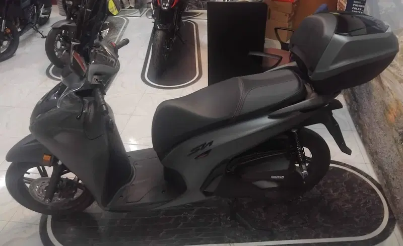 Honda SH 350i Sport (2025 - 26) (3)