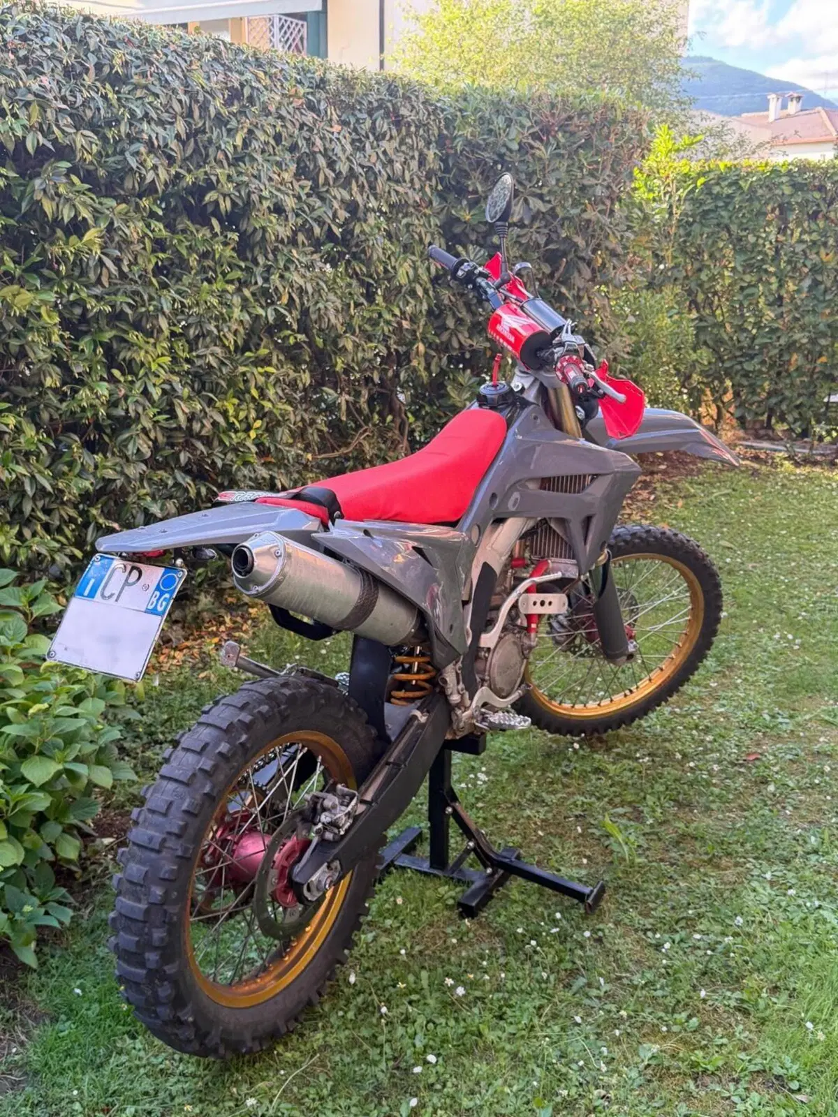 Honda CRF 250R (2005) (2)