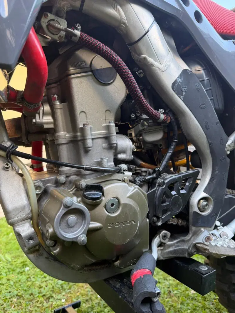 Honda CRF 250R (2005) (8)