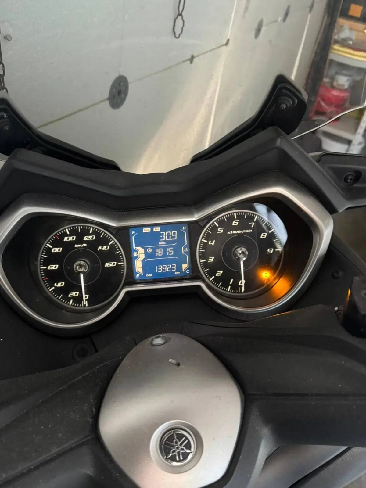 Yamaha X-Max 300 (2021 - 24) (3)