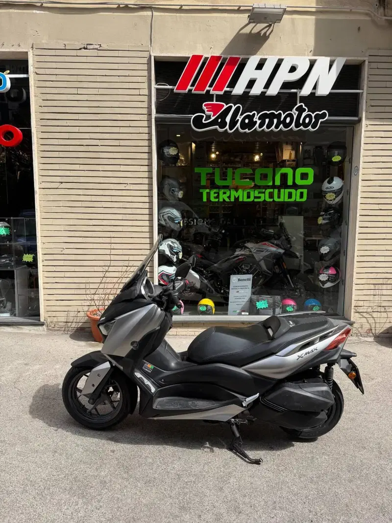 Yamaha X-Max 300 ABS (2017 - 20) (3)