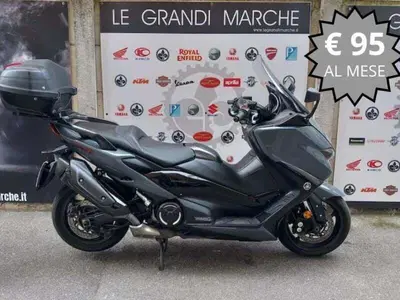 Yamaha T-Max 560 Tech Max (2021) usata