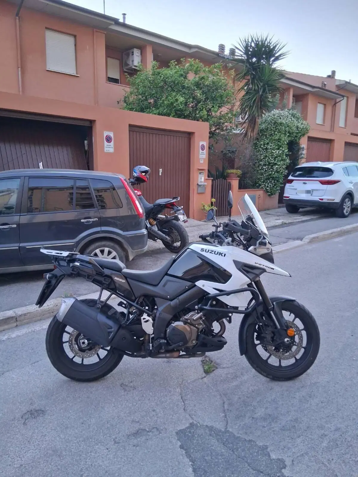 Suzuki V-Strom 1050 (2020 - 21) (8)