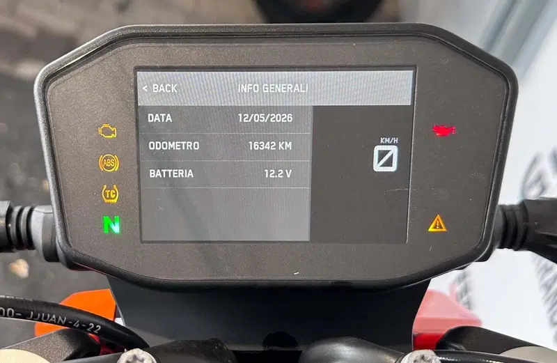KTM 790 Duke L (2023 - 24) (5)