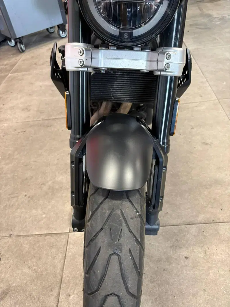Brixton Motorcycles Crossfire 500 (2021 - 25) (7)