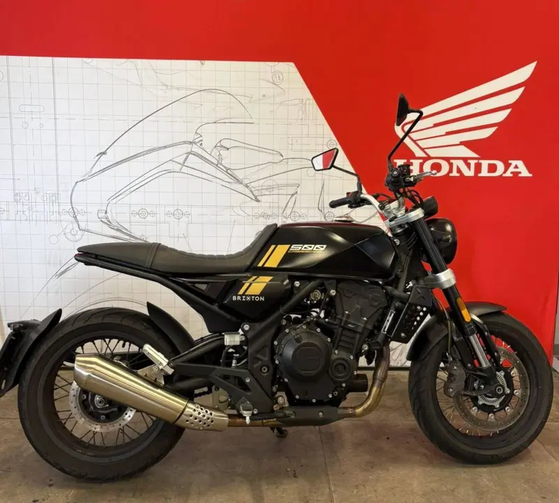 Brixton Motorcycles Crossfire 500 (2021 - 25) (3)