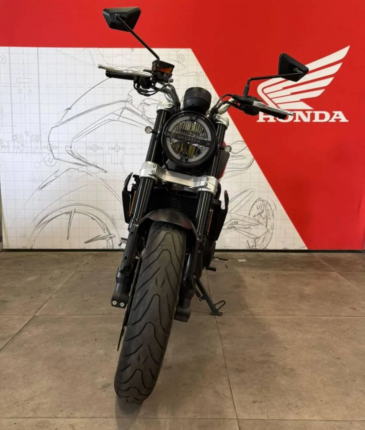 Brixton Motorcycles Crossfire 500 (2021 - 25) (2)
