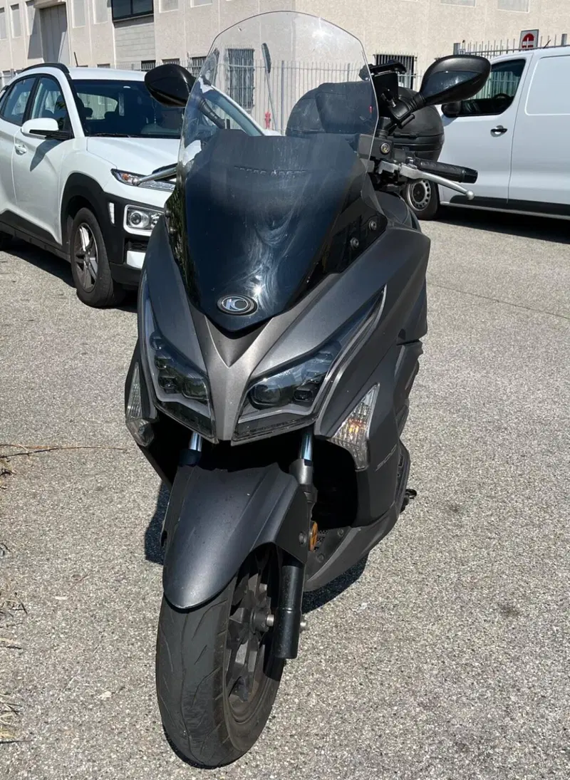 Kymco X-Town 300i (2021 - 24) (2)