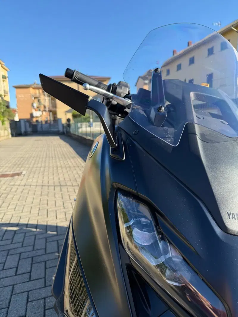 Yamaha T-Max 560 Tech Max (2022 - 24) (2)