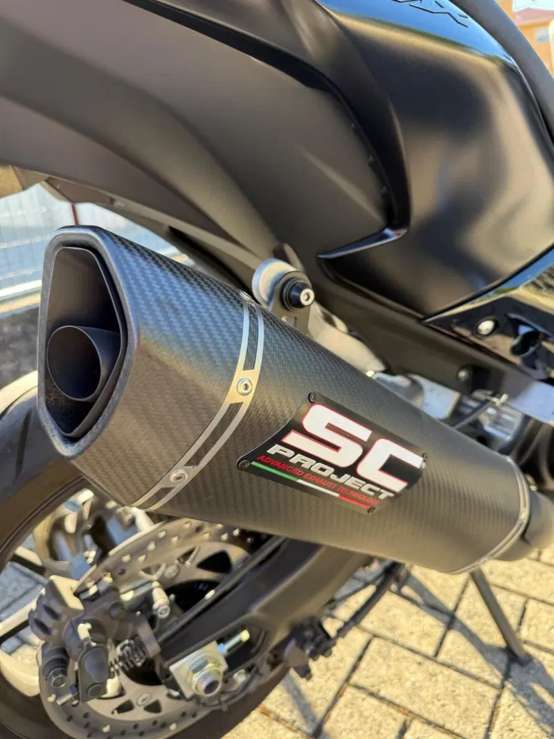 Yamaha T-Max 560 Tech Max (2022 - 24) (14)