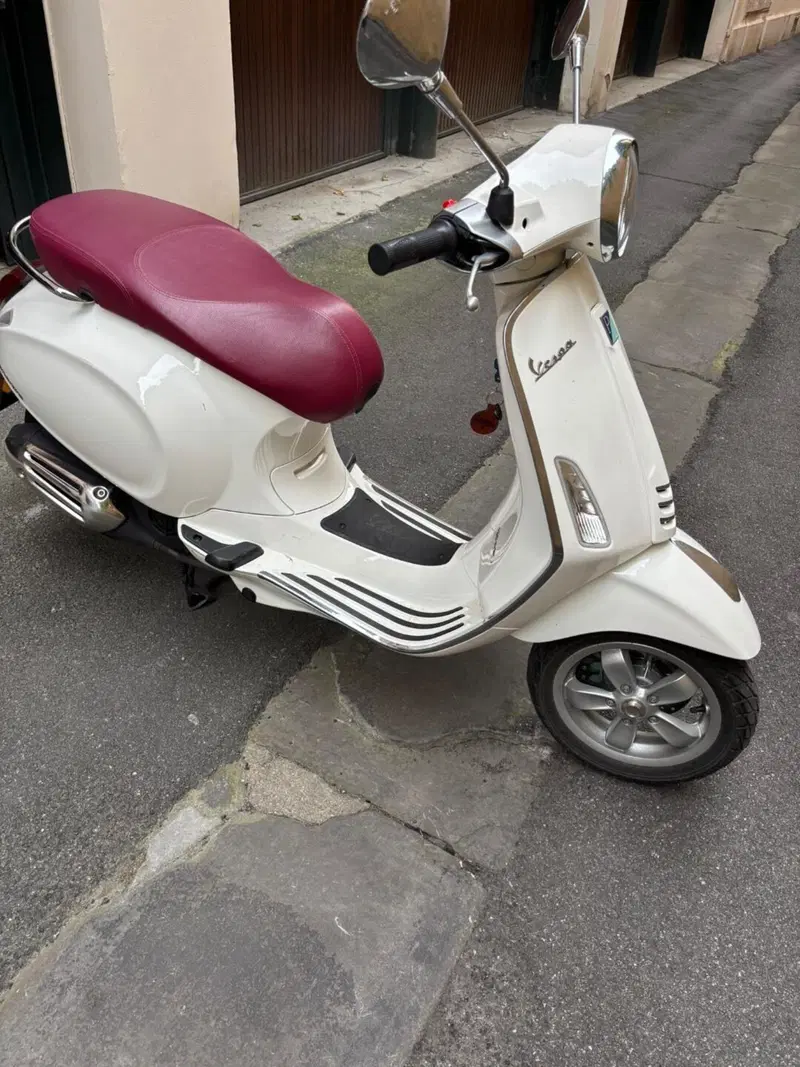 Vespa Primavera 125 3V ie ABS (2016)