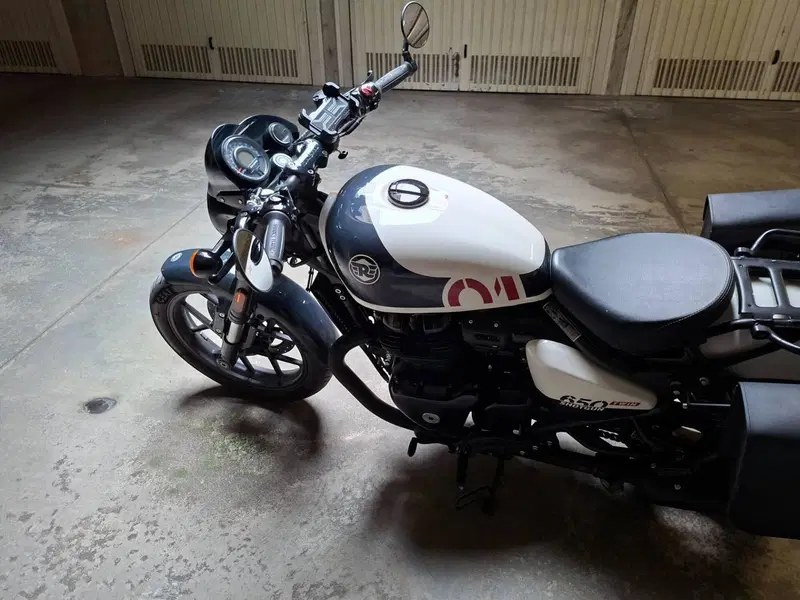 Royal Enfield Shotgun 650 (2024 - 26) (2)