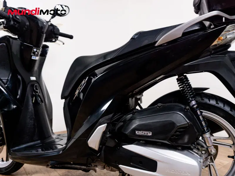 Honda SH 150i ABS (2013 - 16) (10)