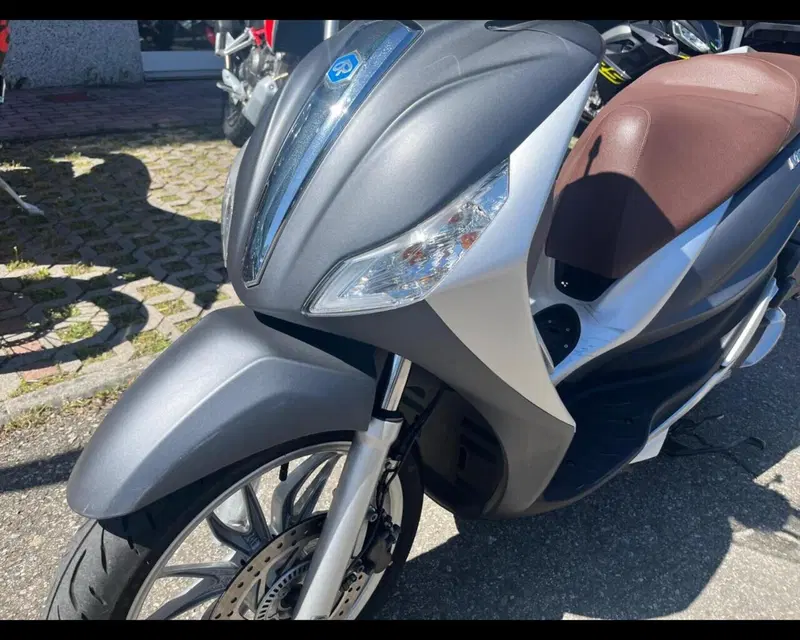 Piaggio Medley 150 ABS (2016 - 19) (9)
