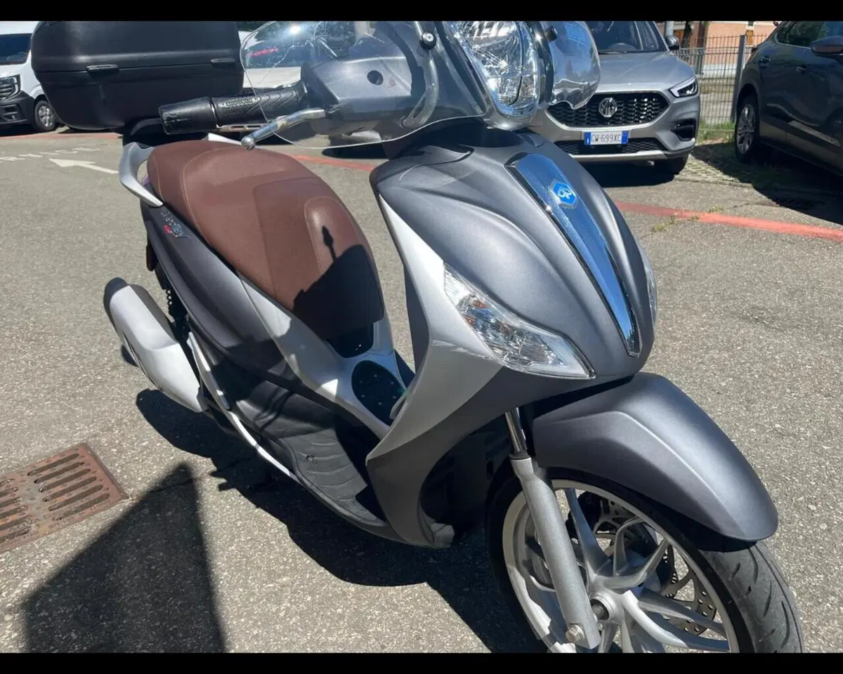 Piaggio Medley 150 ABS (2016 - 19) (10)