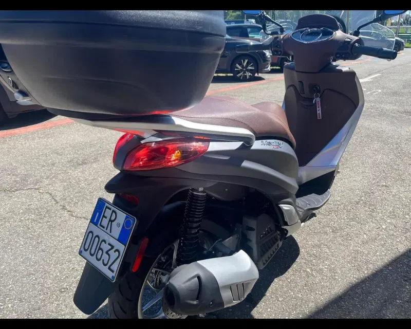 Piaggio Medley 150 ABS (2016 - 19) (11)