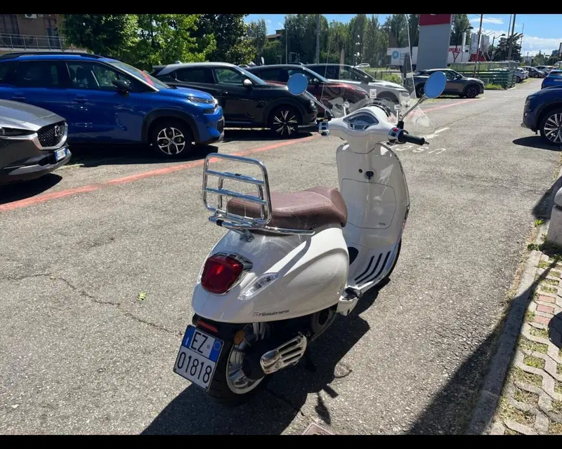 Vespa Primavera 125 3V ie Sport ABS (2021 - 22) (5)
