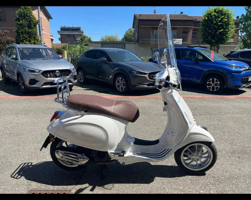 Vespa Primavera 125 3V ie Sport ABS (2021 - 22) (4)