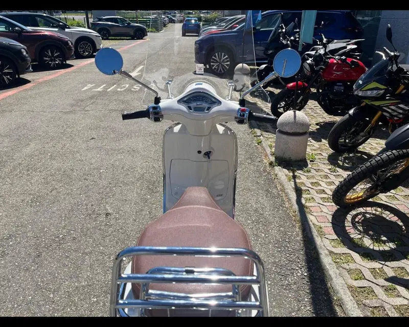 Vespa Primavera 125 3V ie Sport ABS (2021 - 22) (13)