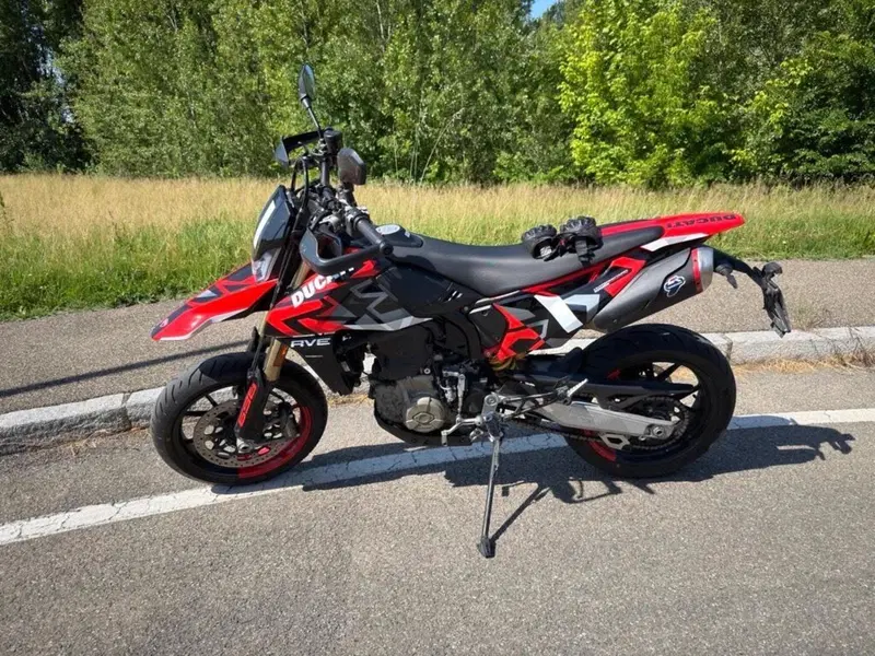 Ducati Hypermotard 698 Mono RVE (2024 - 26) (2)