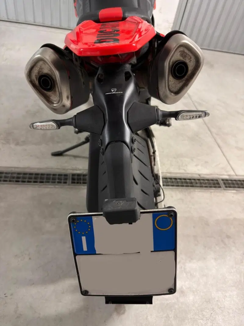 Ducati Hypermotard 698 Mono RVE (2024 - 26) (3)