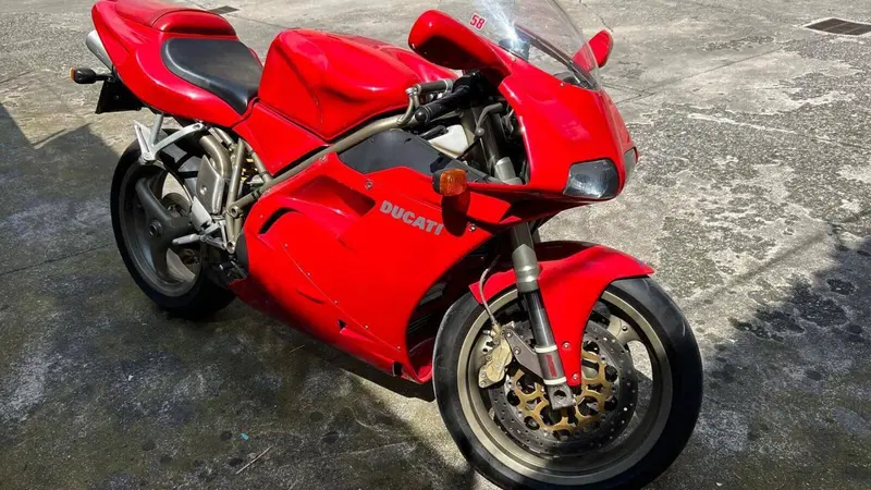 Ducati 916 Biposto (1994 - 98) (2)