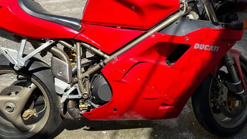 Ducati 916 Biposto (1994 - 98) (3)