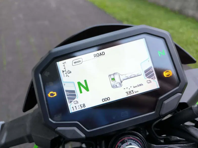 Kawasaki Z e-1 (2024 - 26) (5)