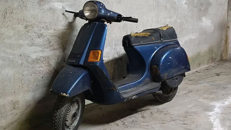 Piaggio Vespa Cosa 150 - 1991 (3)