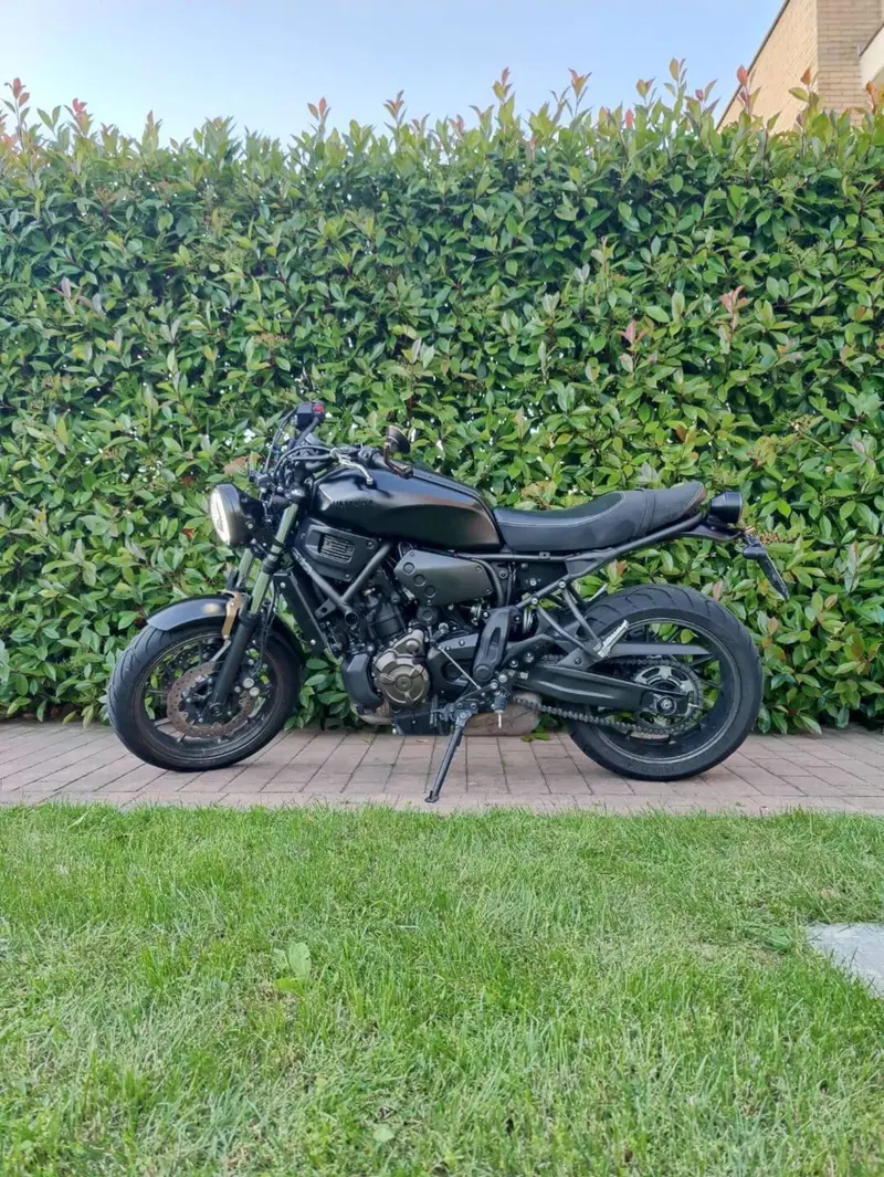 Yamaha XSR 700 ABS (2016 - 20) (2)