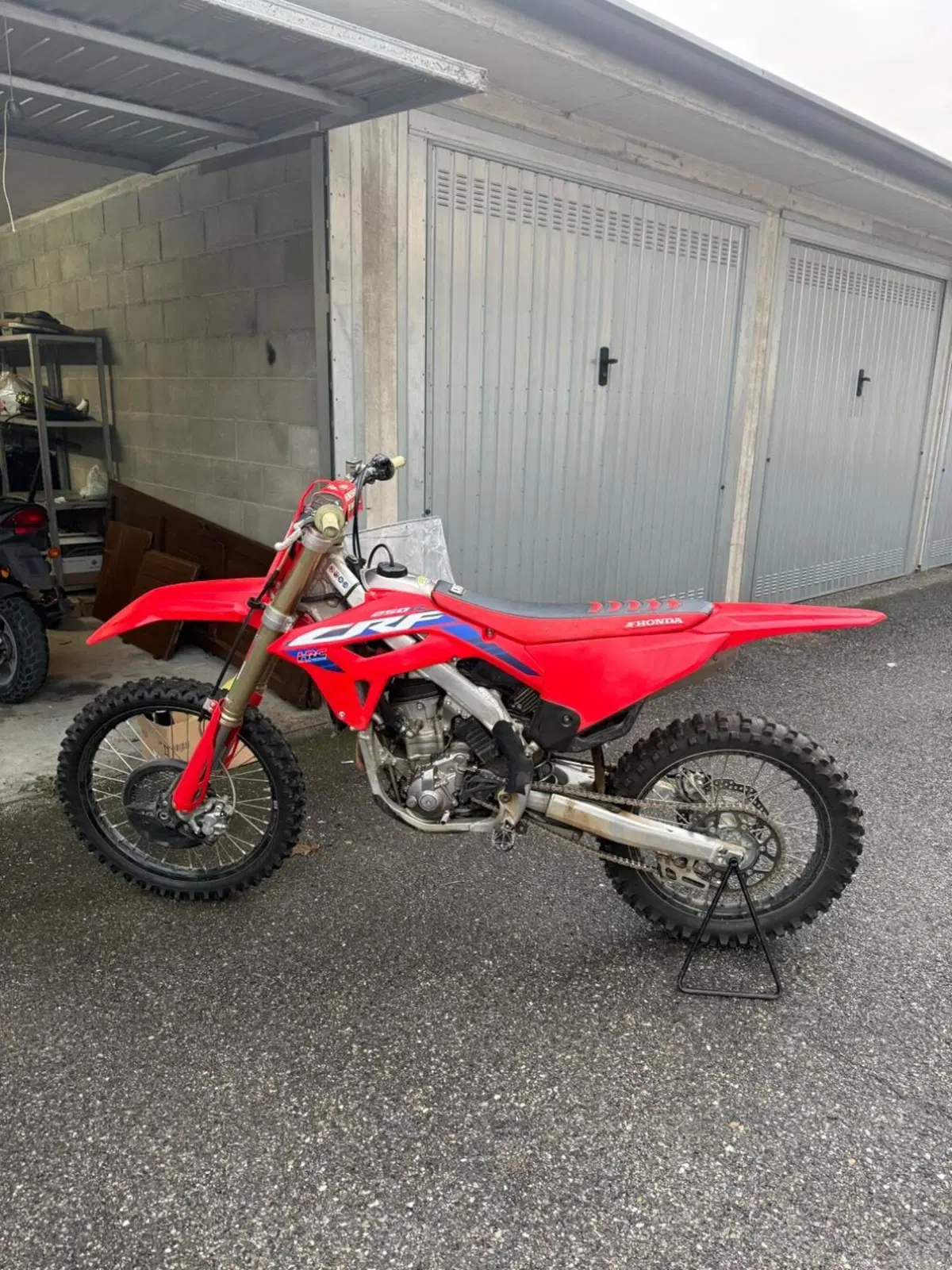Honda CRF 250R (2023) (4)