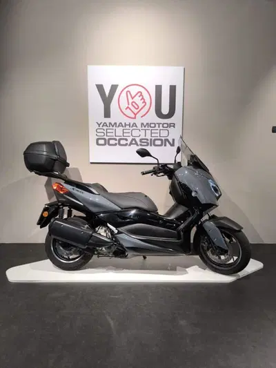 Yamaha X-Max 300 Tech Max (2021 - 24) usata