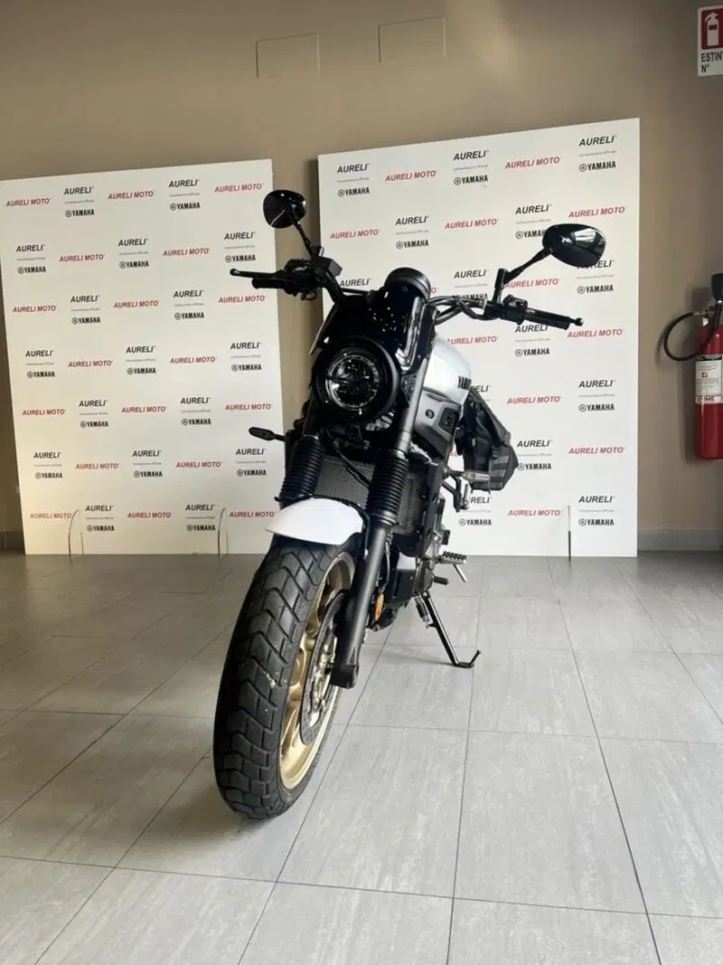 Yamaha XSR 700 Legacy (2023 - 26) (4)