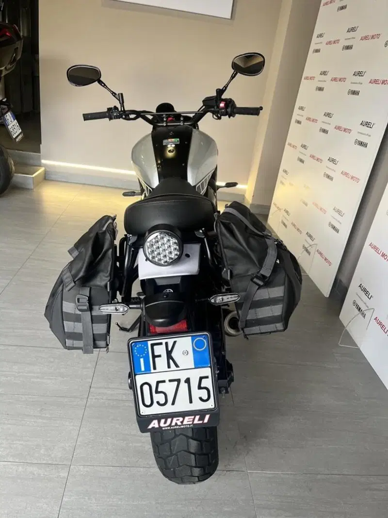 Yamaha XSR 700 Legacy (2023 - 26) (6)