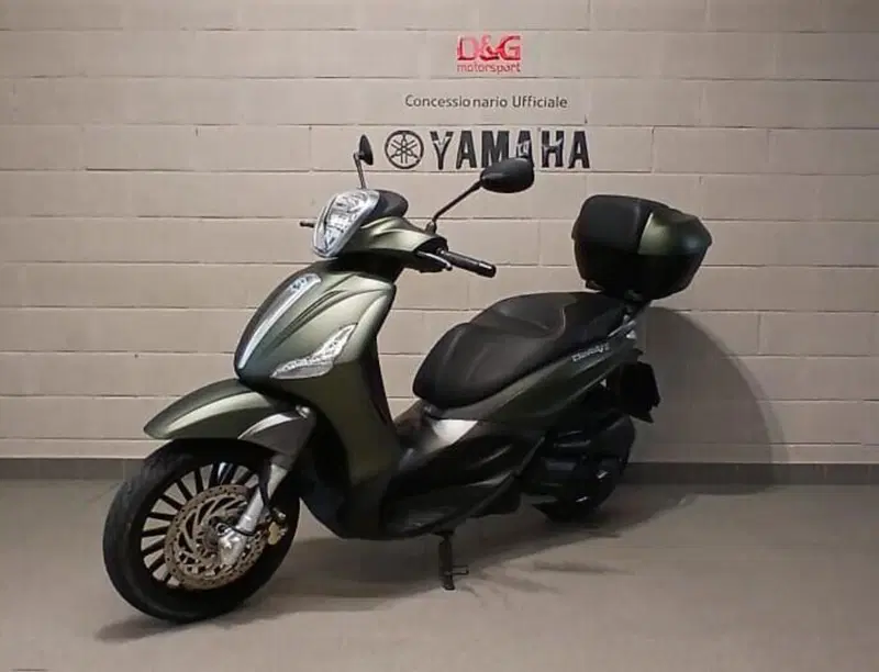 Piaggio Beverly 300 i.e. Street (2020) (3)