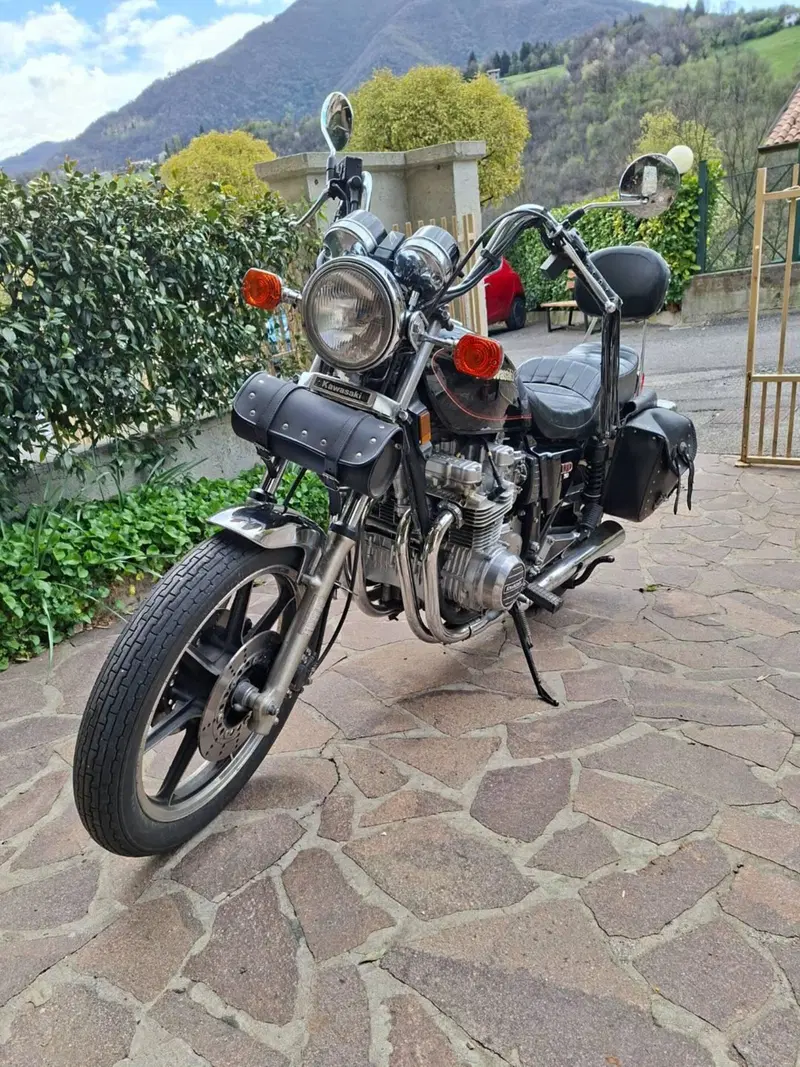 Kawasaki Z 750 LTD (3)