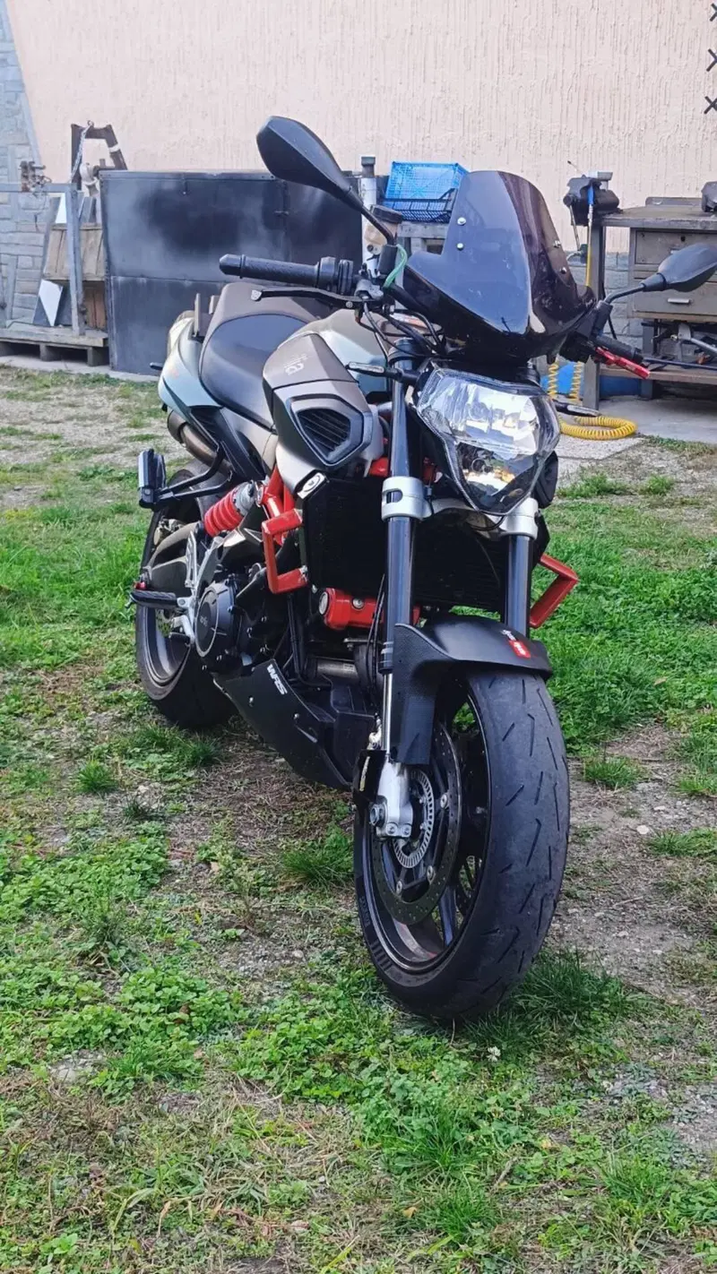 Aprilia Shiver 900 ABS (2017 - 18) (2)