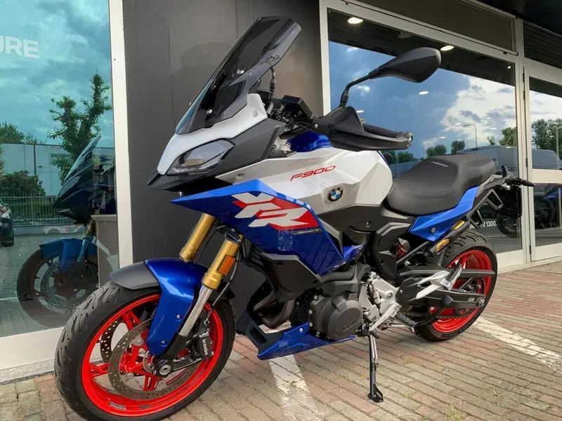Bmw F 900 XR (2025 - 26) (2)