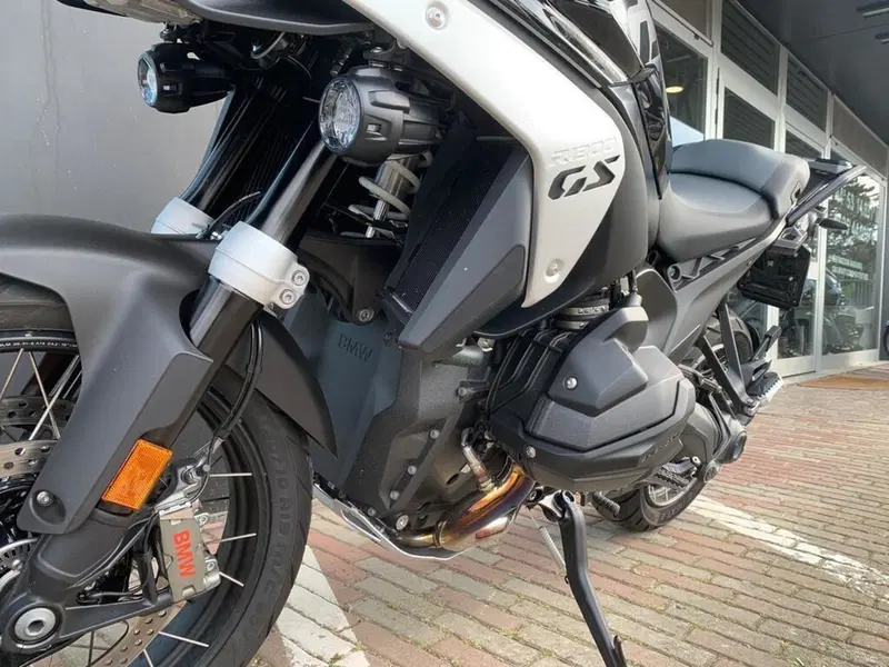 Bmw R 1300 GS (2023 - 26) (4)
