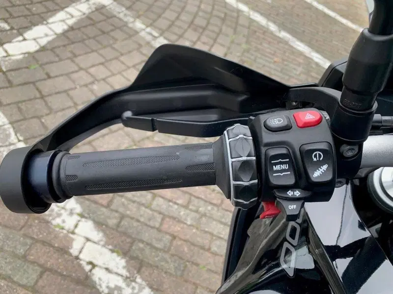 Bmw F 900 XR (2020 - 24) (12)
