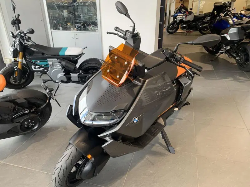 Bmw CE 04 (2021 - 25) (4)