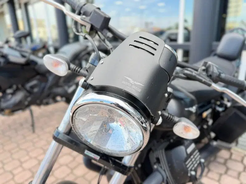 Moto Guzzi V9 Roamer (2021 - 24) (5)