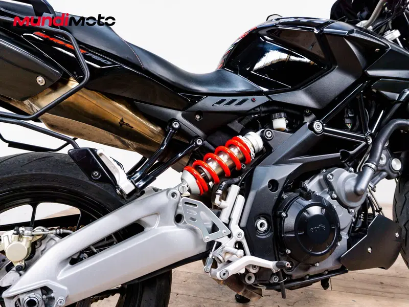 Aprilia Shiver 750 GT ABS (2009 - 12) (4)
