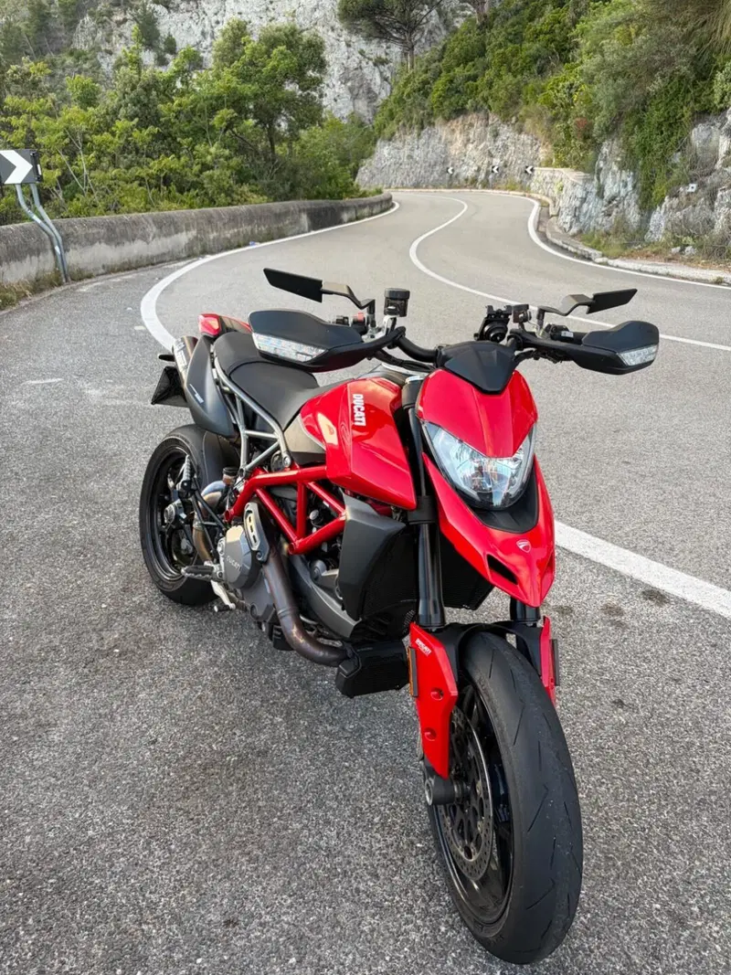 Ducati Hypermotard 950 (2022 - 25) (10)